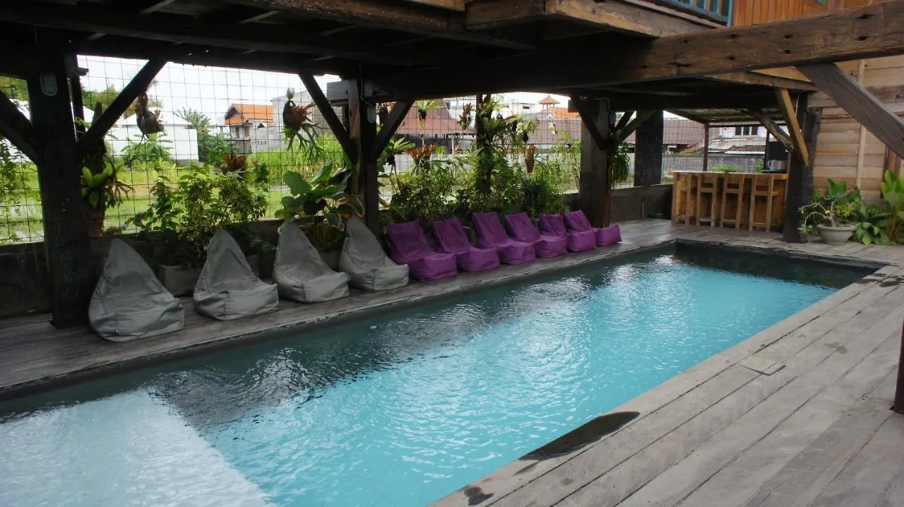Guest house Kampoeng Saya Hotel Seminyak